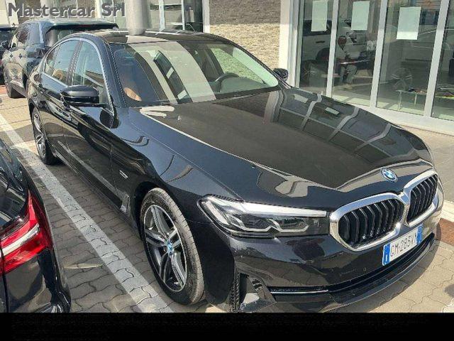 BMW 530 Serie 5 G30 Berlina LCI 530e Business auto - GM283