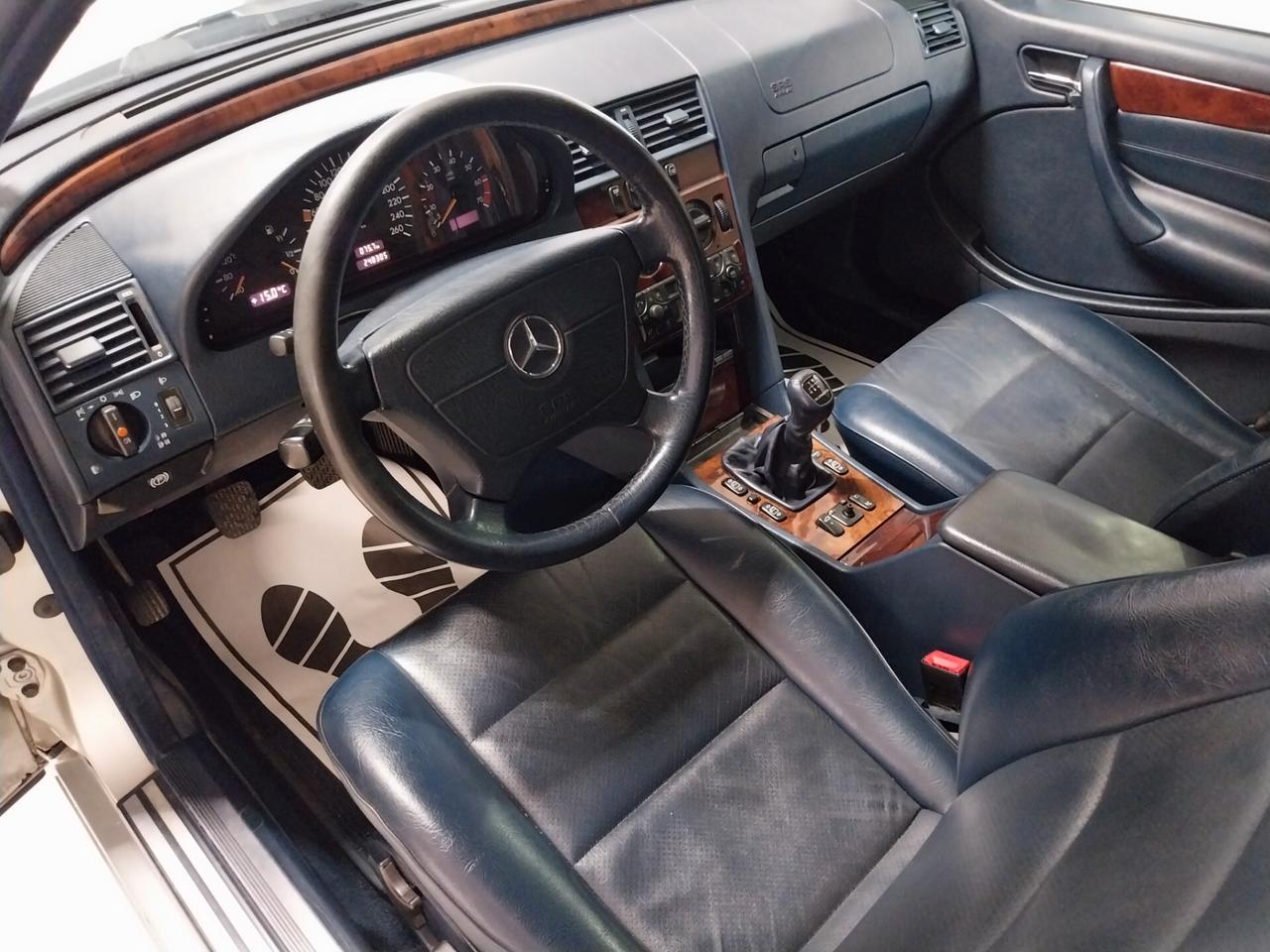 Mercedes-benz C 200 C 200 Kompressor cat Elegance