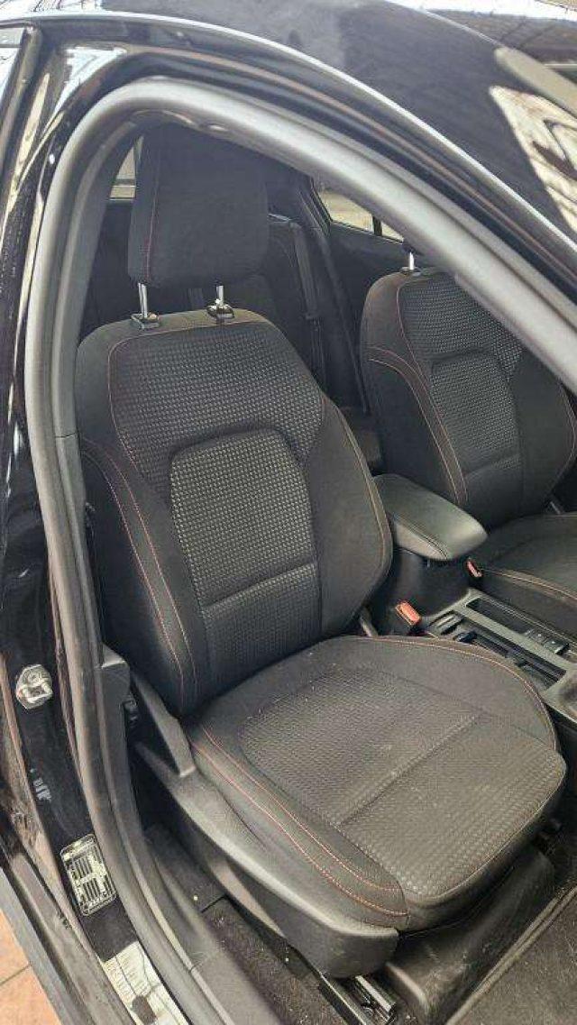 FORD Focus 5p ST-Line 1.0T EcoBoost Hybrid 155 CV Powershift