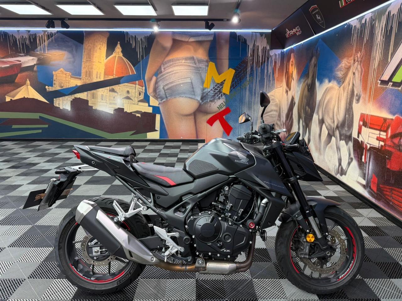 Honda Hornet 750 (44701)