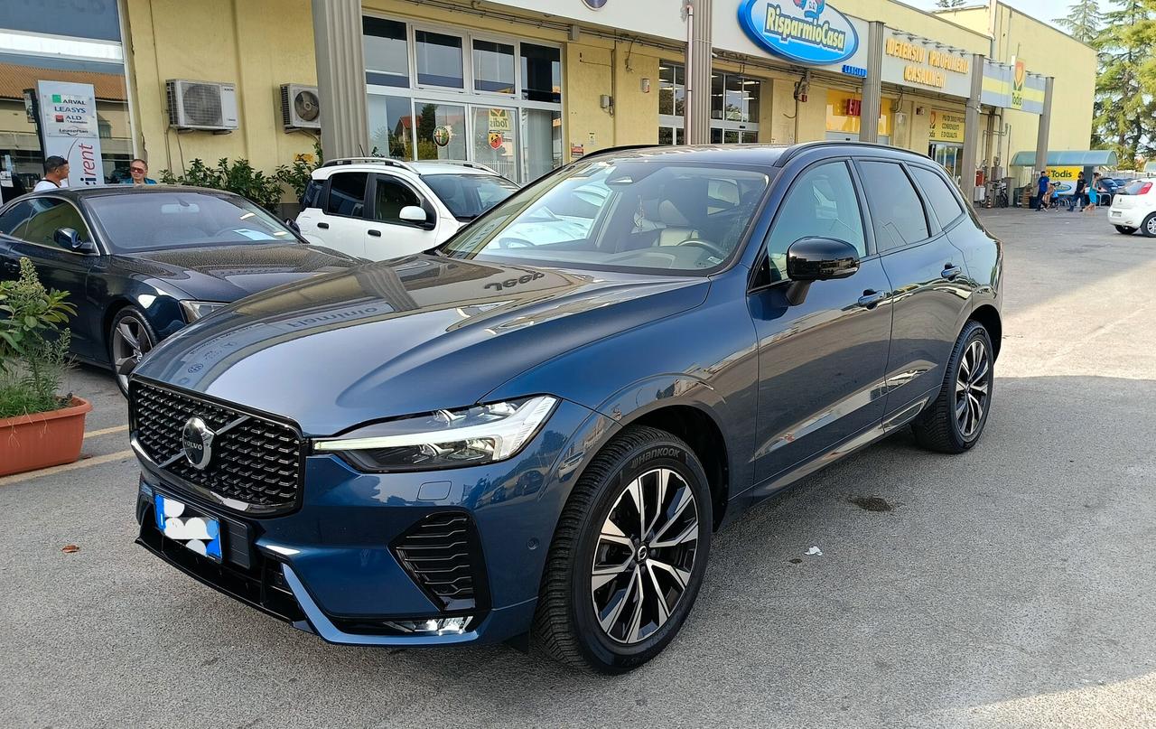 Volvo XC 60 XC60 B4 (d) AWD automatico Business