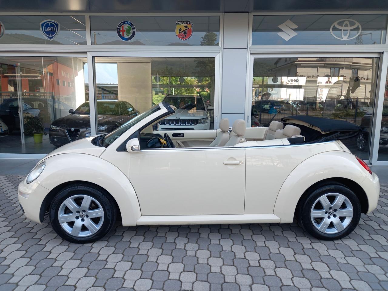 Volkswagen New Beetle CABRIOLET *RESTYLING* 1.9 TDI 105 CV- BEIGE HERVEST MOON