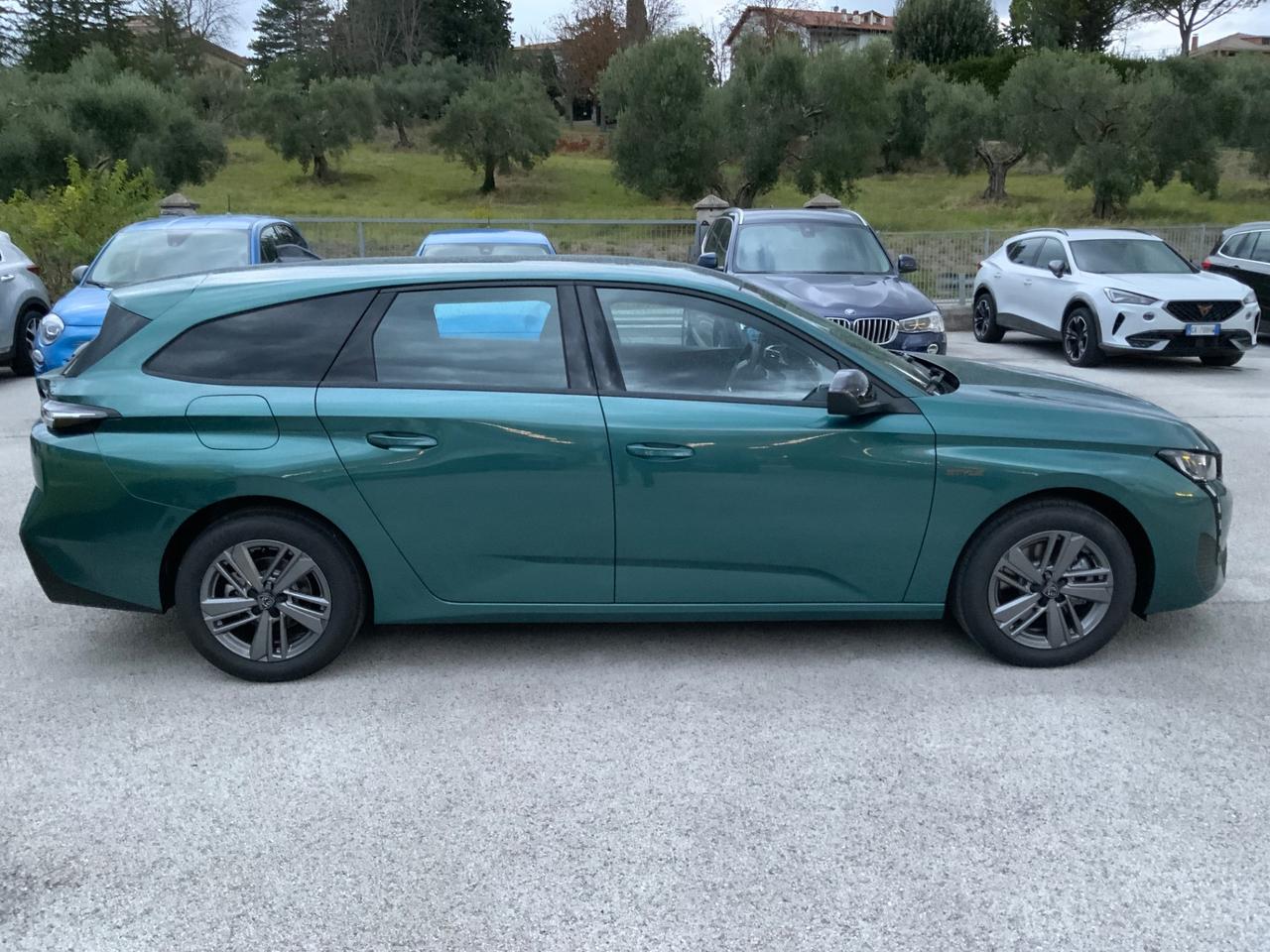 Peugeot 308 BlueHDi 130 S&S EAT8 SW Style