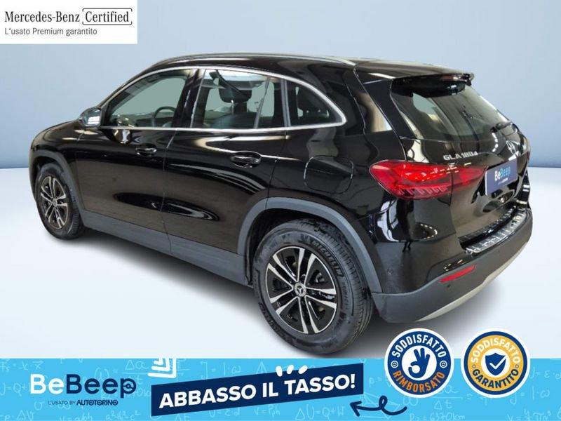 Mercedes-Benz GLA 180 D ADVANCED AUTO