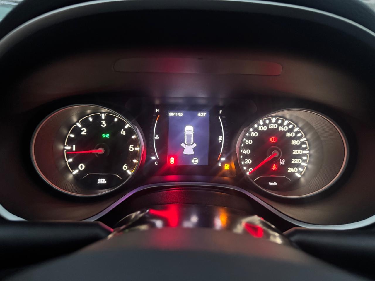 Jeep Compass 1.6 Multijet Night Eagle navi retroc Carplay