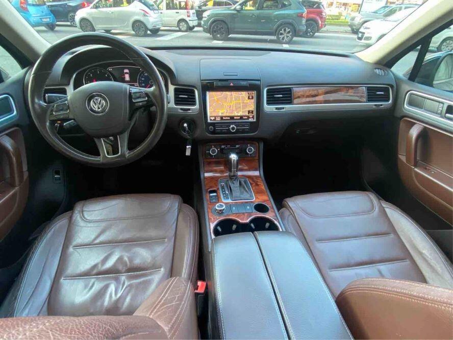 Volkswagen Touareg 3.0 TDI 245 CV tiptronic tetto apribile BlueMotion Techn. Executive