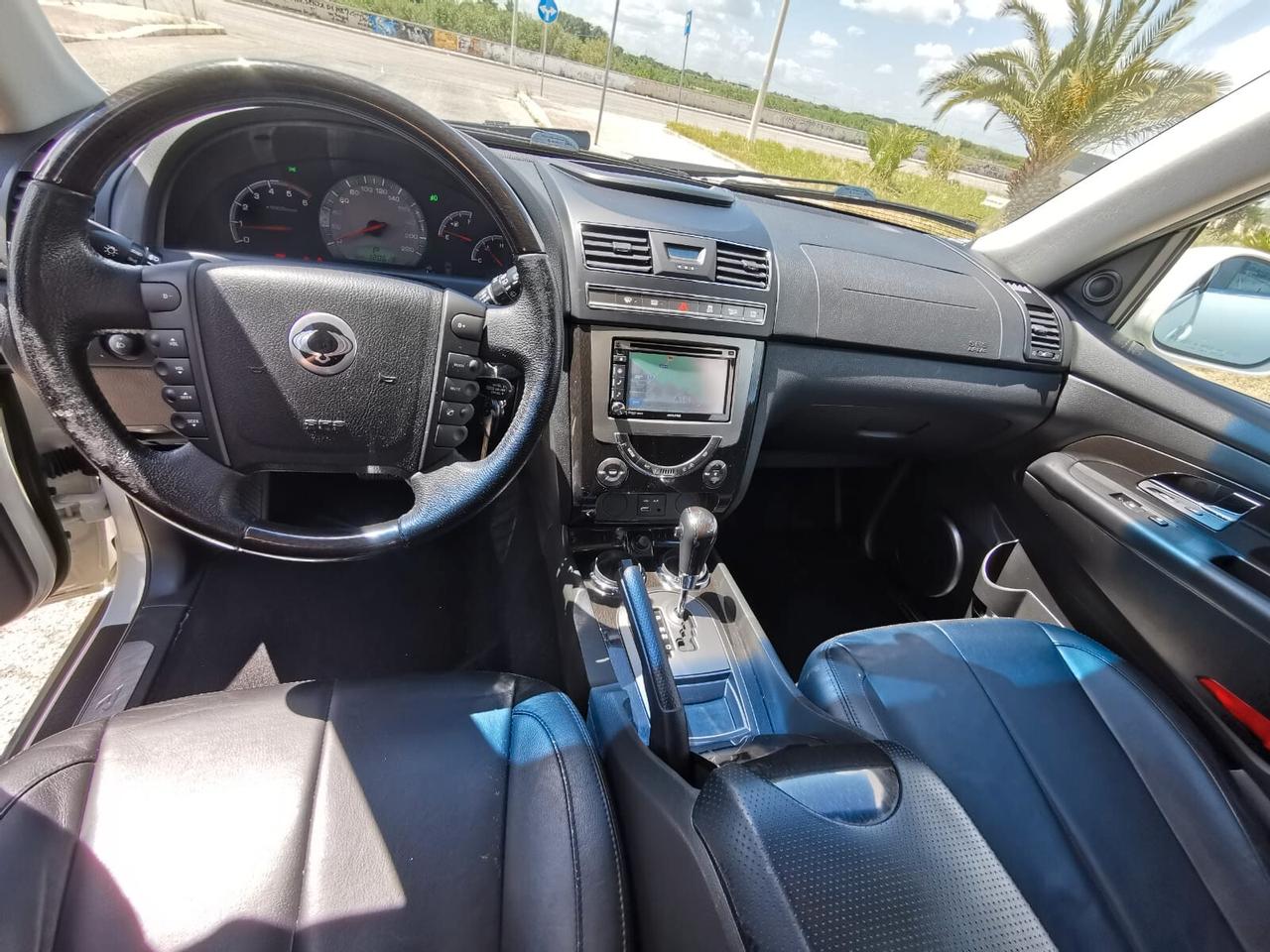 Ssangyong Rexton W 2.0 Xdi 4WD A/T SOLO KM.120000