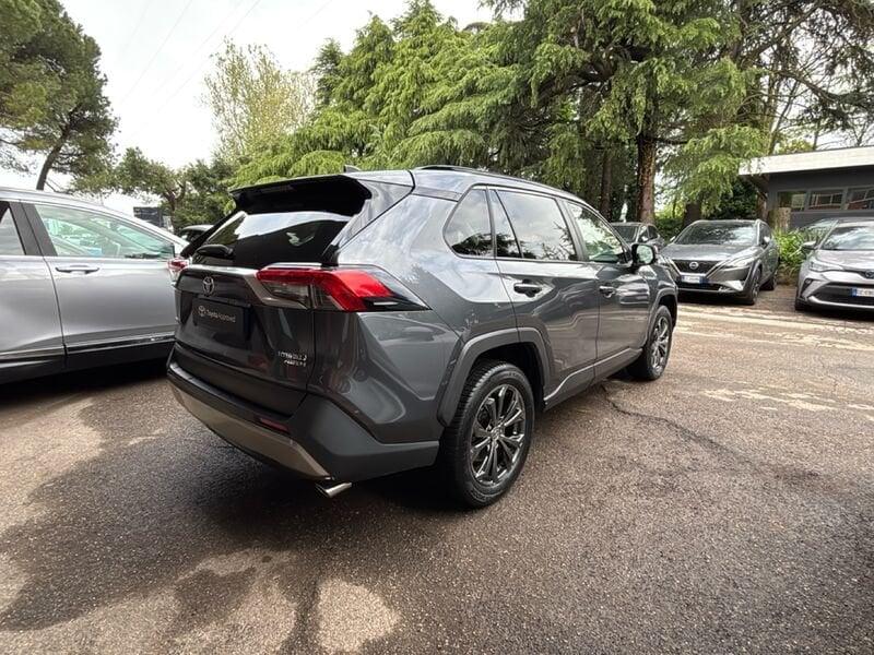 Toyota RAV4 RAV4 2.5 HV (222CV) E-CVT Active con pacchetto Dynamic 4WD