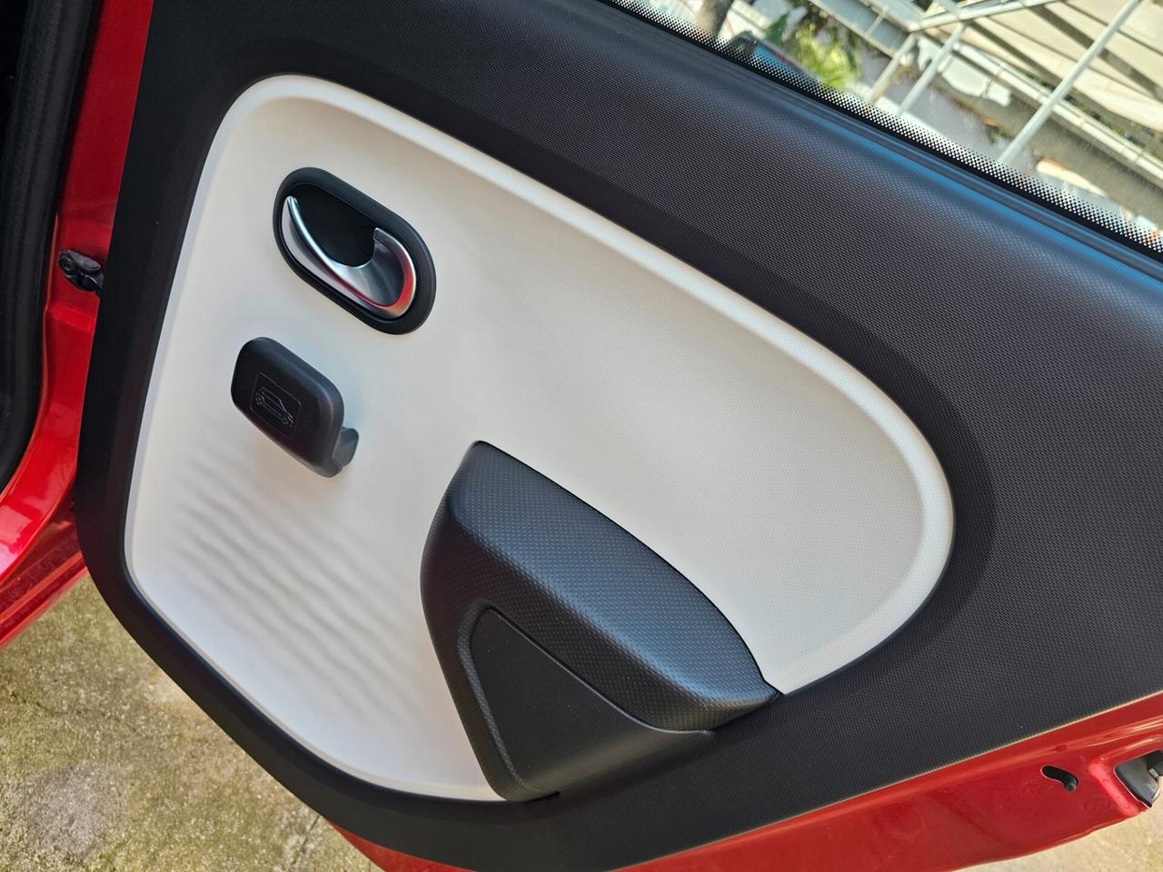 Renault Twingo Electric 22KWh Intens