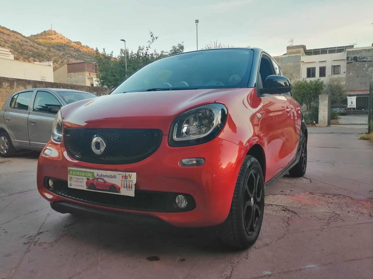 SMART FORFOUR 2015 PASSION 1.0 71CV MANUALE