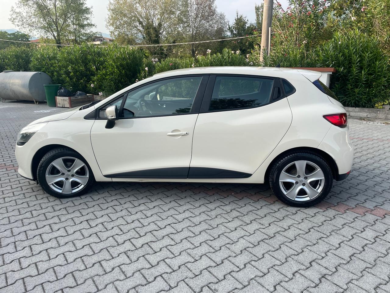 Renault Clio 1.5 DCI DIESEL