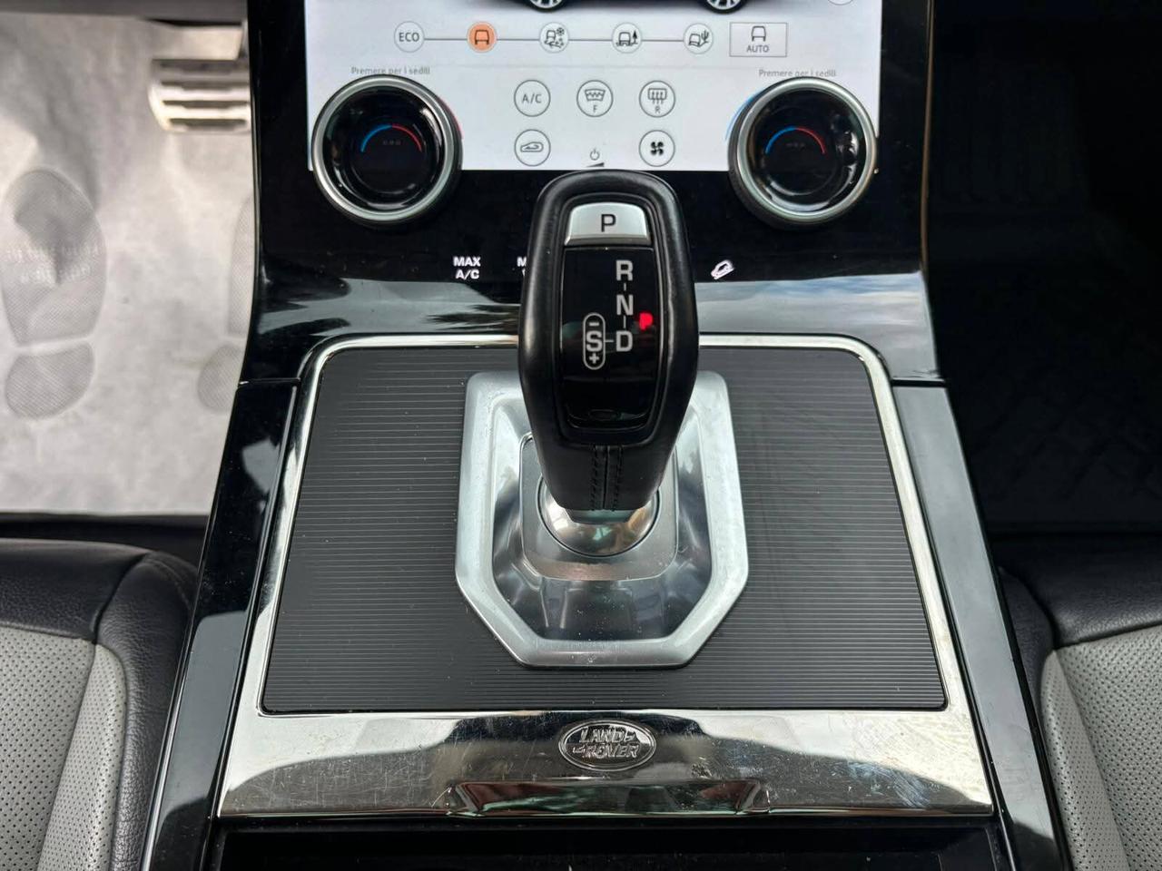 Land Rover Range Evoque 2.0D I4-L.Flw 150 CV R-Dynamic