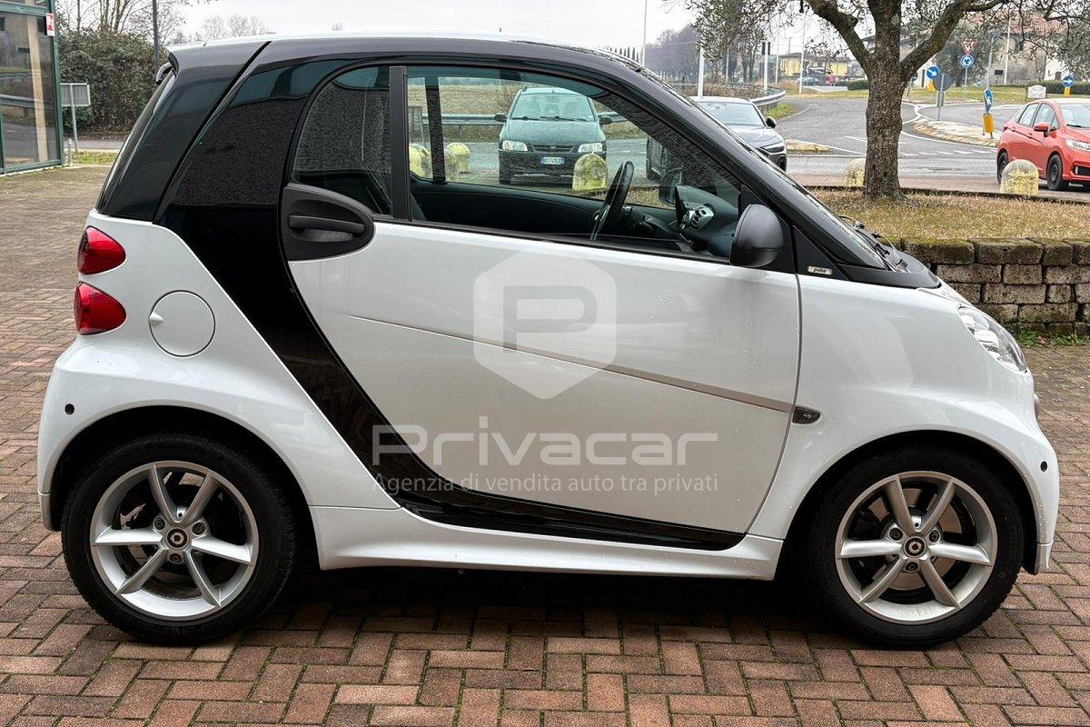 SMART fortwo 1000 52 kW MHD coupé pulse