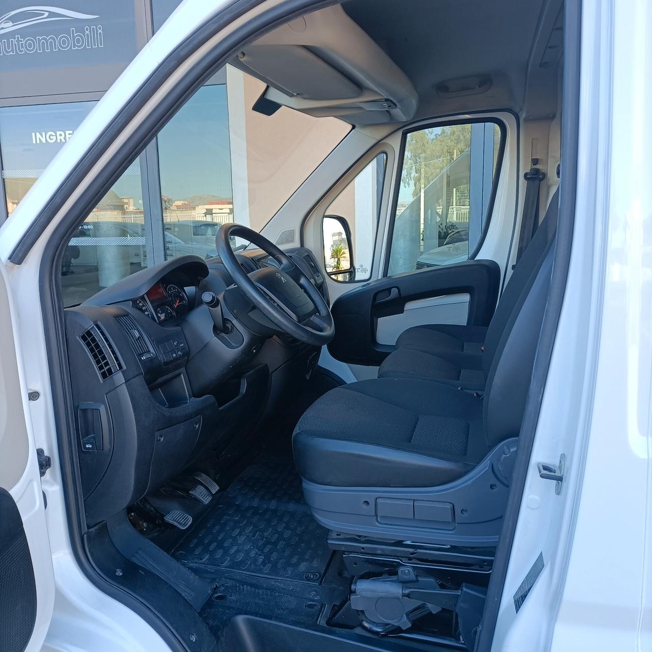 Peugeot Boxer 2.0 HDI 130cv