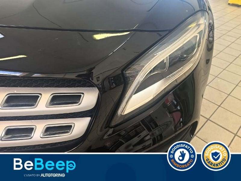 Mercedes-Benz GLA 200 D PREMIUM 4MATIC AUTO