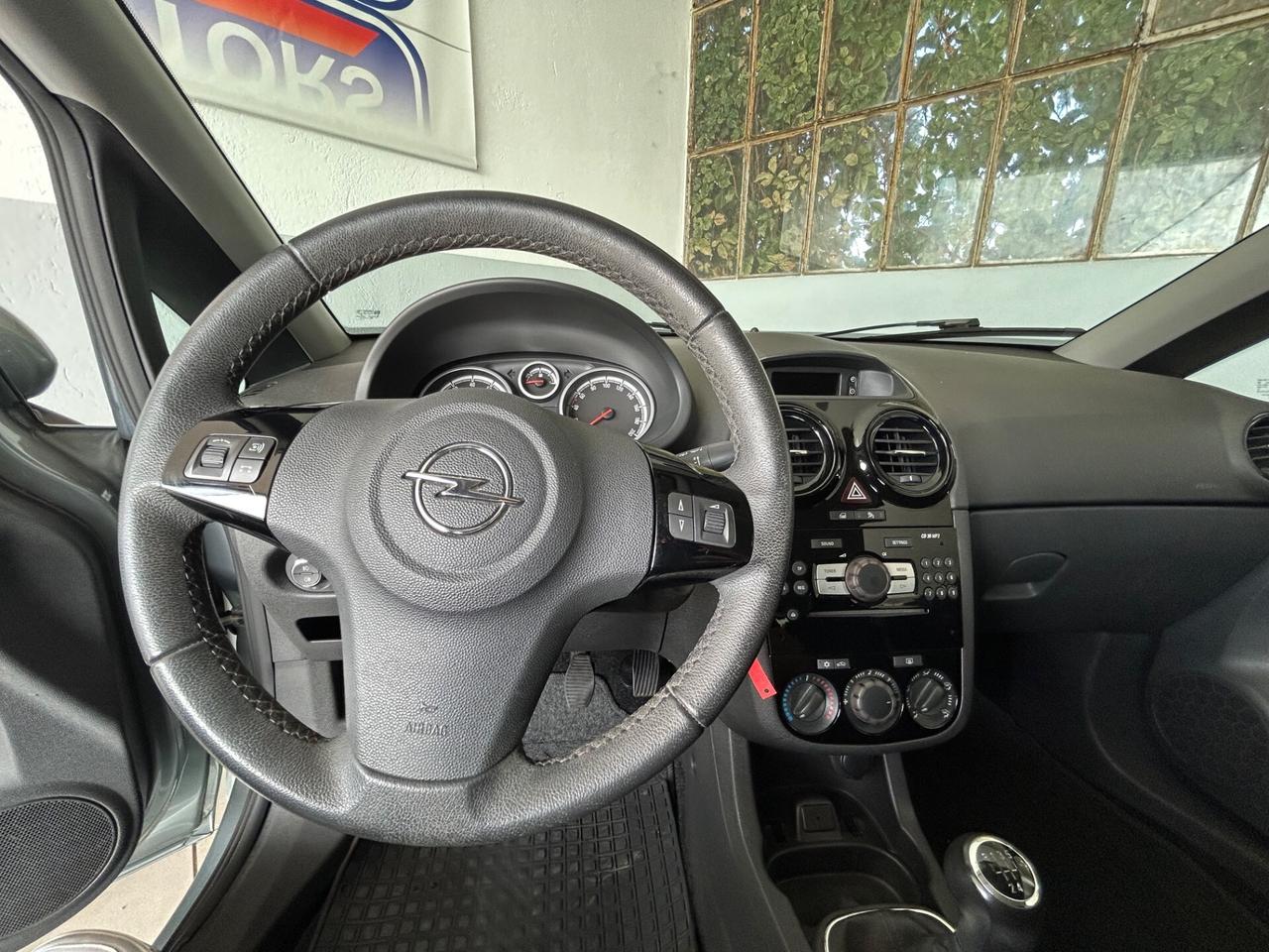 Opel Corsa 1.2 3 porte Edition