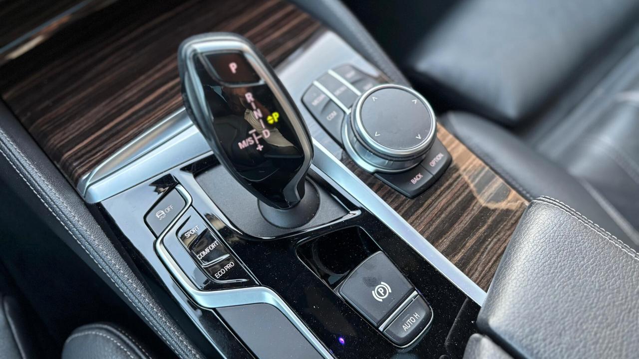 BMW 520 d Touring mhev 48V xdrive Msport