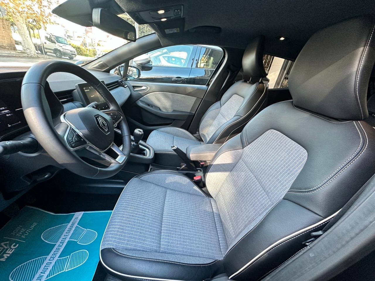 Renault Clio 1.0 TCe 90 CV – Techno – 2024 – 31.600 km – Promo 14.900 €