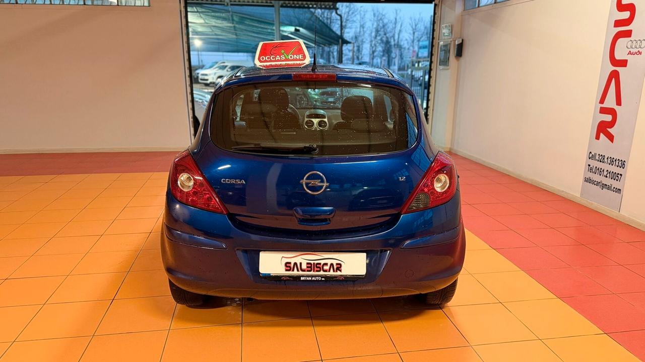 Opel Corsa 1.2 3 porte Club