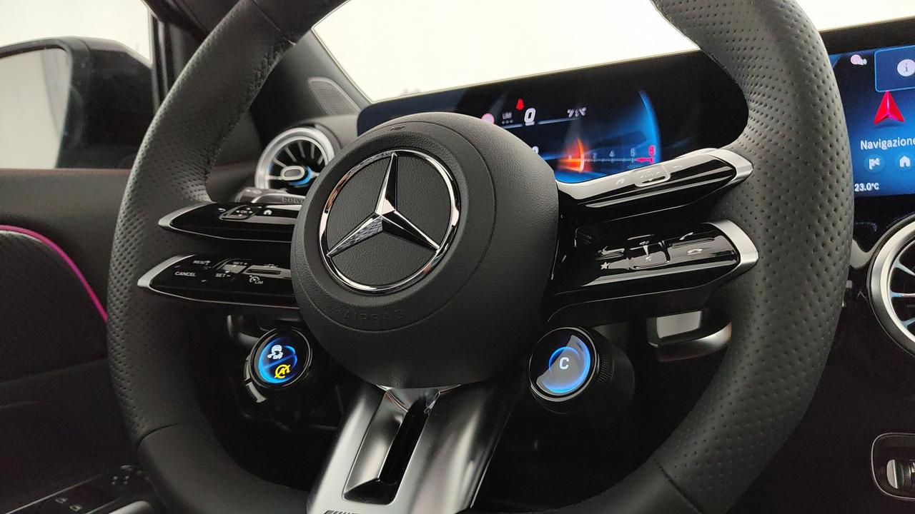 Mercedes-Benz Mercedes-AMG GLA 35 4MATIC