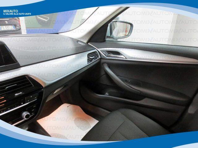 BMW 530 D Touring xDrive Business AUT EU6C