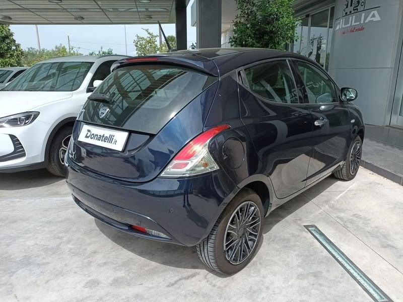 Lancia Ypsilon 1.2 69cv Start& Stop Gold