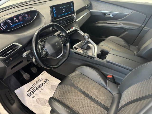 PEUGEOT 3008 1.5 BlueHDi Allure Pack