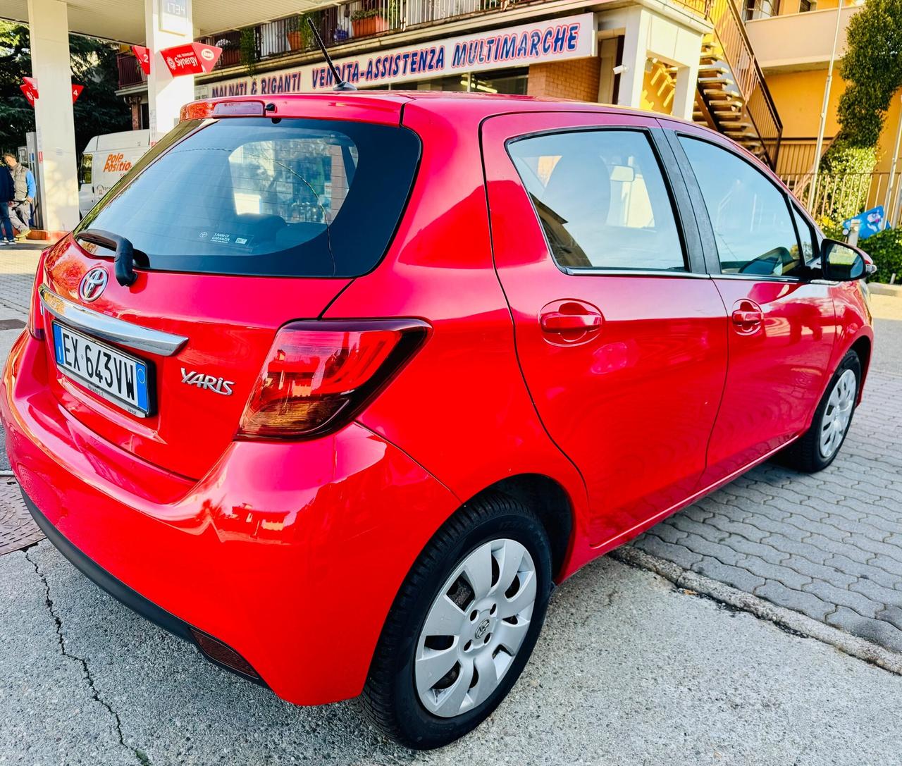 Toyota Yaris 1.3 5 porte Lounge OK NEOPATENTATI