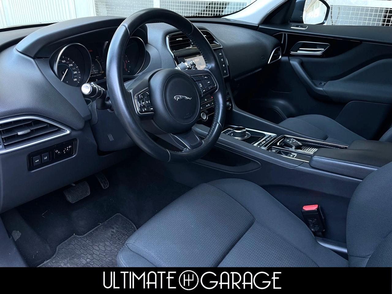 Jaguar F-Pace 2.0d Prestige awd 180cv auto *navi *camera