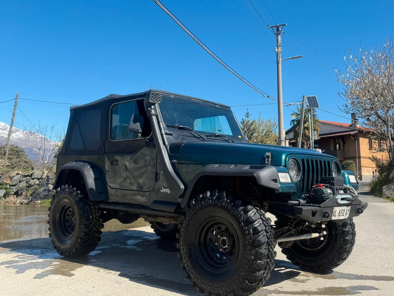Jeep Wrangler 2.5 cat Soft top (EU)
