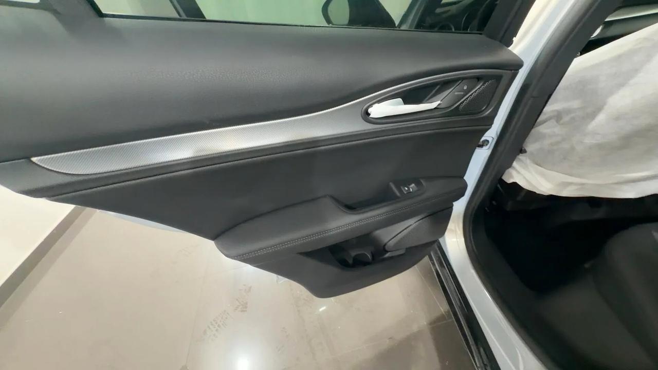 Alfa Romeo Stelvio 2.2 Turbodiesel 210 CV AT8 Q4 Veloce
