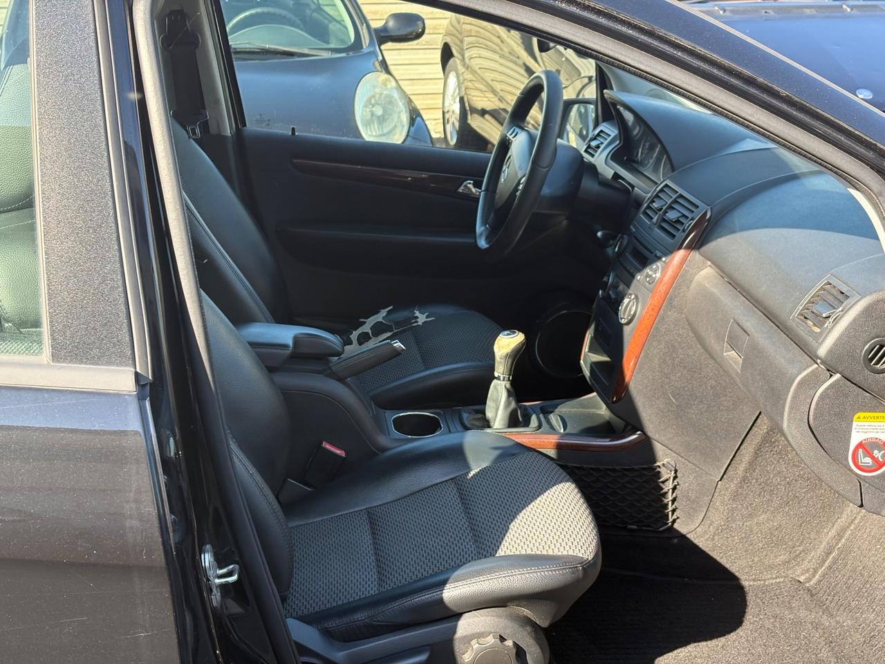 Mercedes-benz A 170 BlueEFFICIENCY Avantgarde