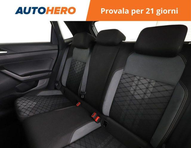 VOLKSWAGEN Polo 1.0 TSI DSG R-Line