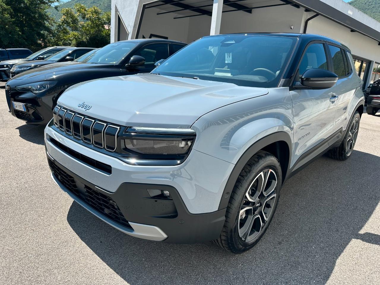 Jeep Avenger 1.2 turbo e-hybrid mhev Summit fwd 110cv edct6