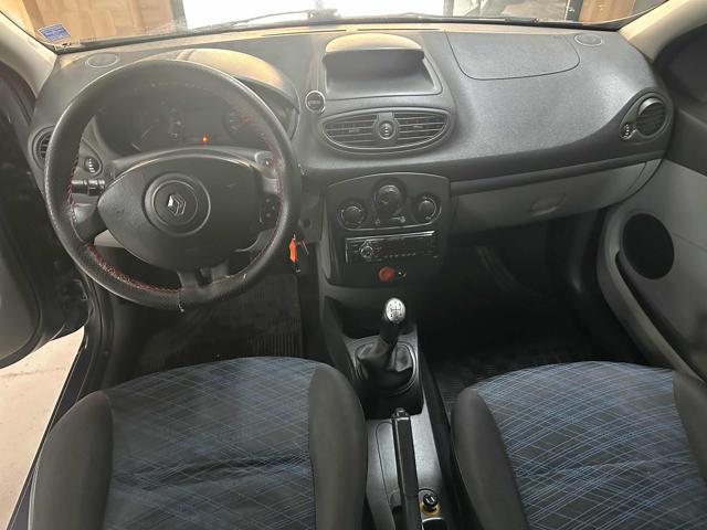 RENAULT Clio 1.2 16V 5 porte Dynamique