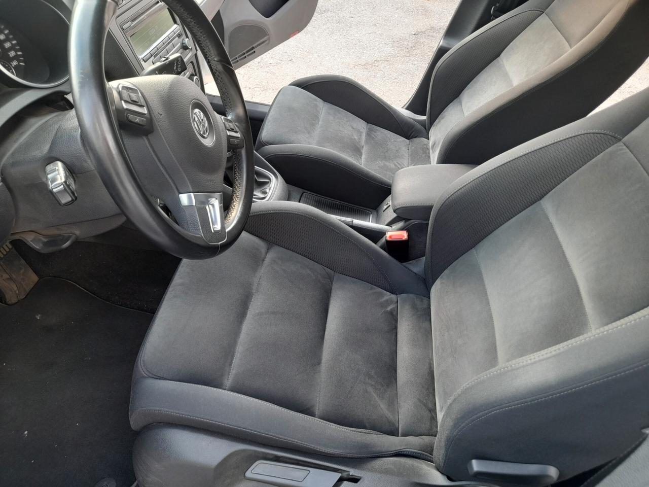 Volkswagen Golf 1.6 TDI DPF 5p. Highline