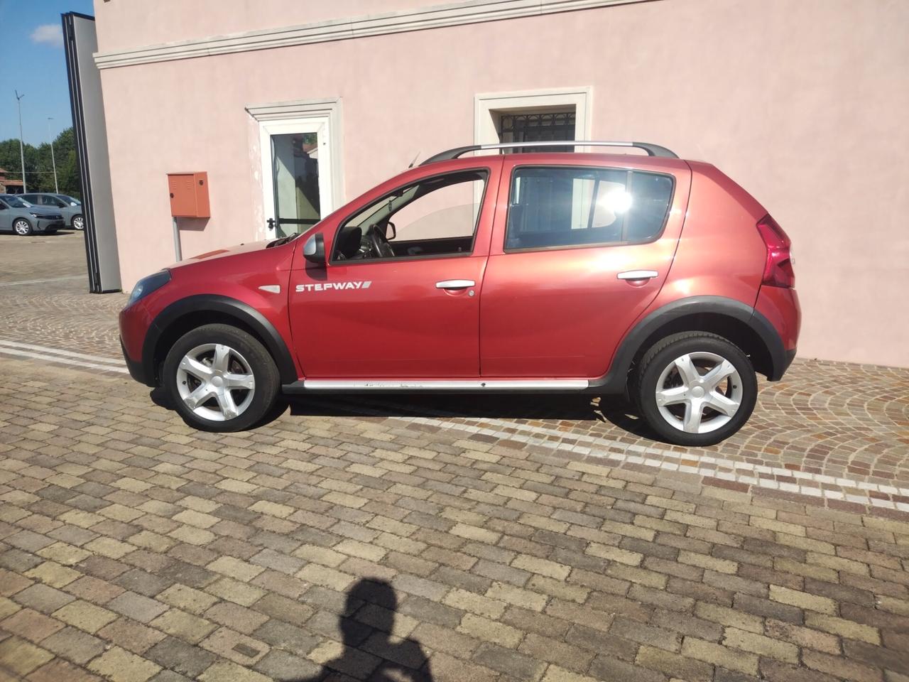 Dacia Sandero Stepway 1.5 TURBO