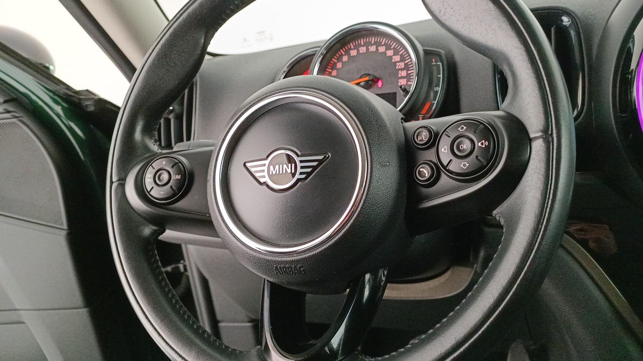 MINI Mini Countryman F60 2017 - Mini Countryman 2.0 Cooper SD Hype auto my18