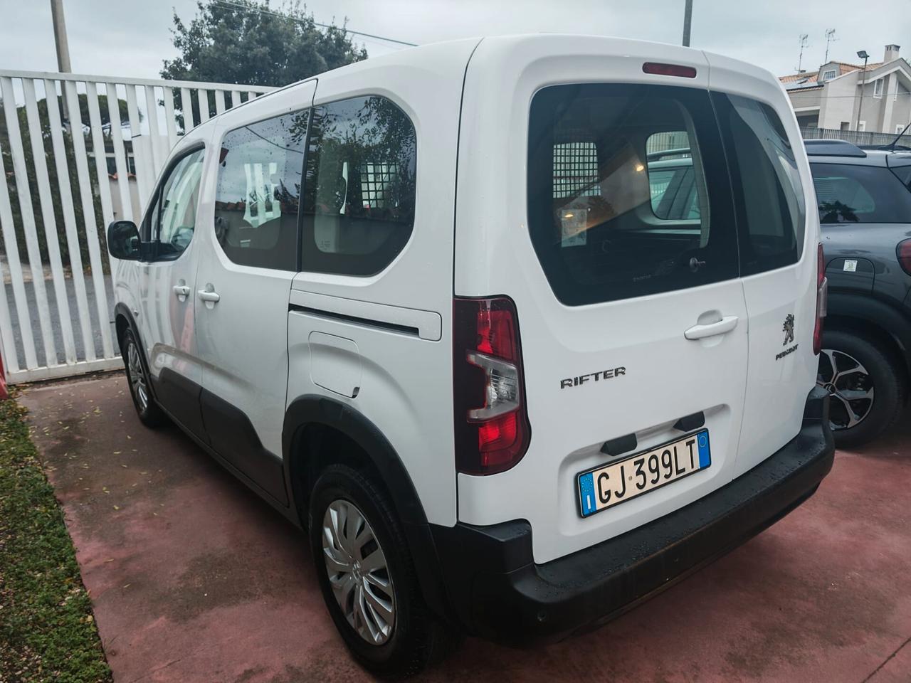 Peugeot Rifter BlueHDi 100 S&S Active Pack Standard