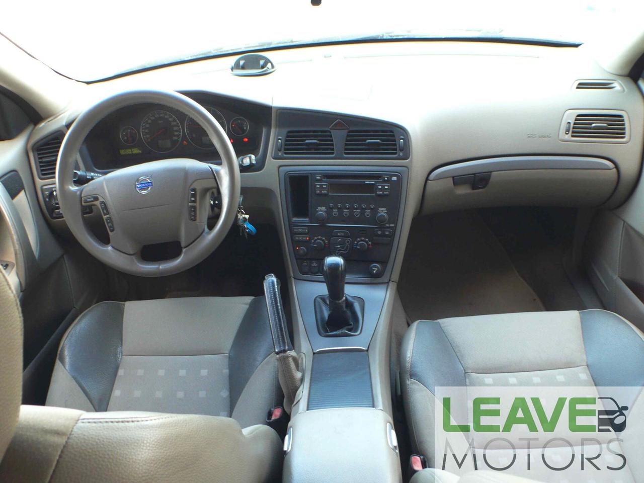 Volvo V70/XC70 Momentum (M1364)