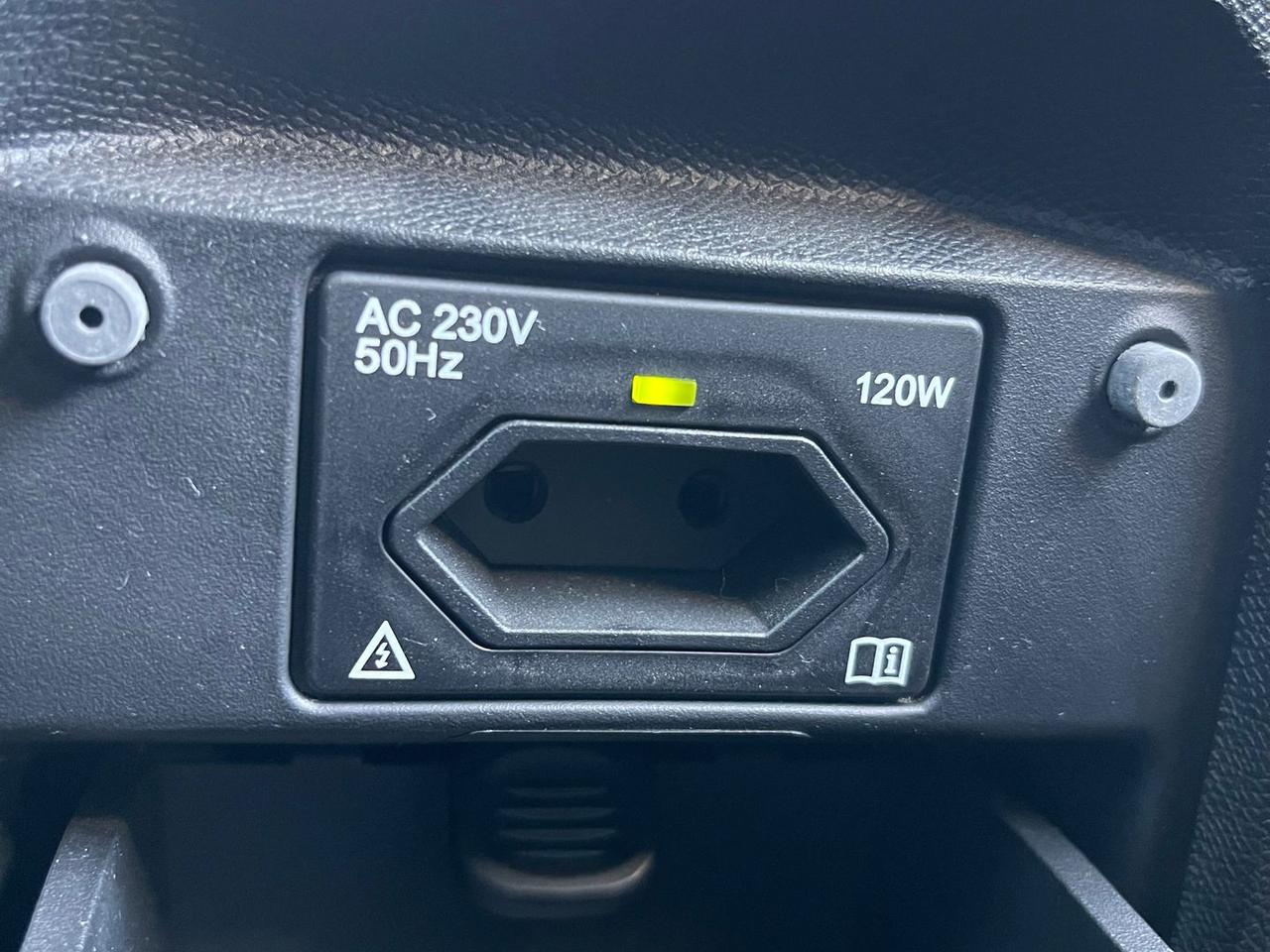 Peugeot 308 1.6 Blue HDI 120 Allure #11595