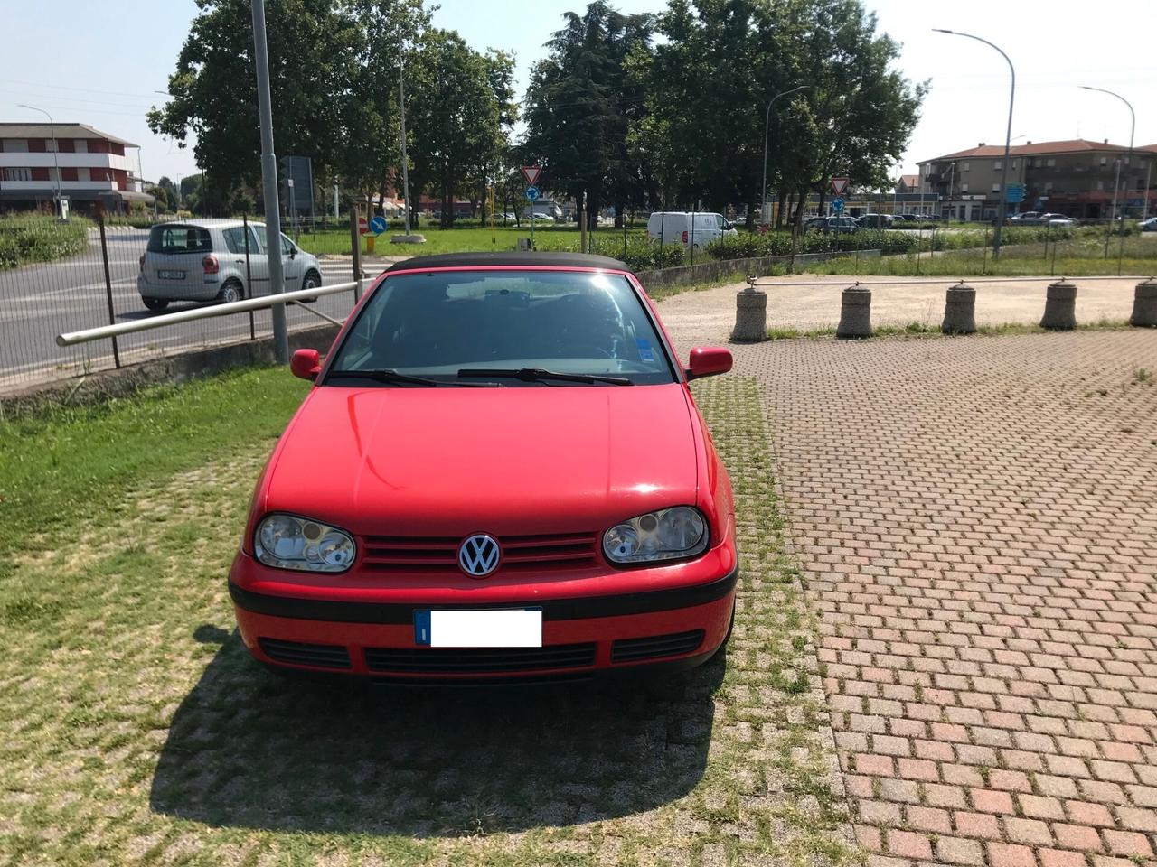 Volkswagen Golf Cabriolet Golf Cabriolet 1.8/75 CV METANO PER NEOPATENTATI DA AMATORE