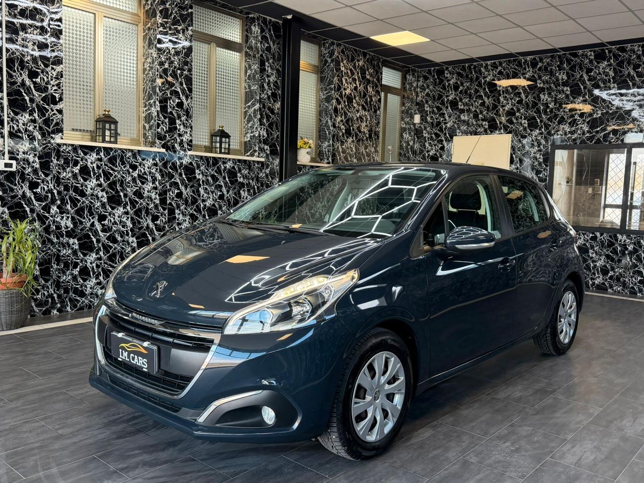 Peugeot 208 PureTech 82 5 porte Allure