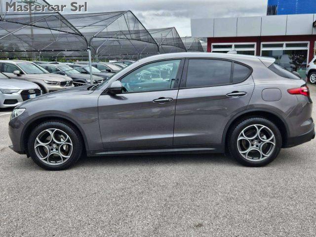 ALFA ROMEO Stelvio 2.2 TD 190 CV Sprint AT8 Q4 - GH945YR