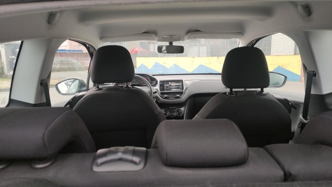 Peugeot 208 1.4 HDi 50KW 68CV 3 porte Allure NEOPATENTATI - 2014