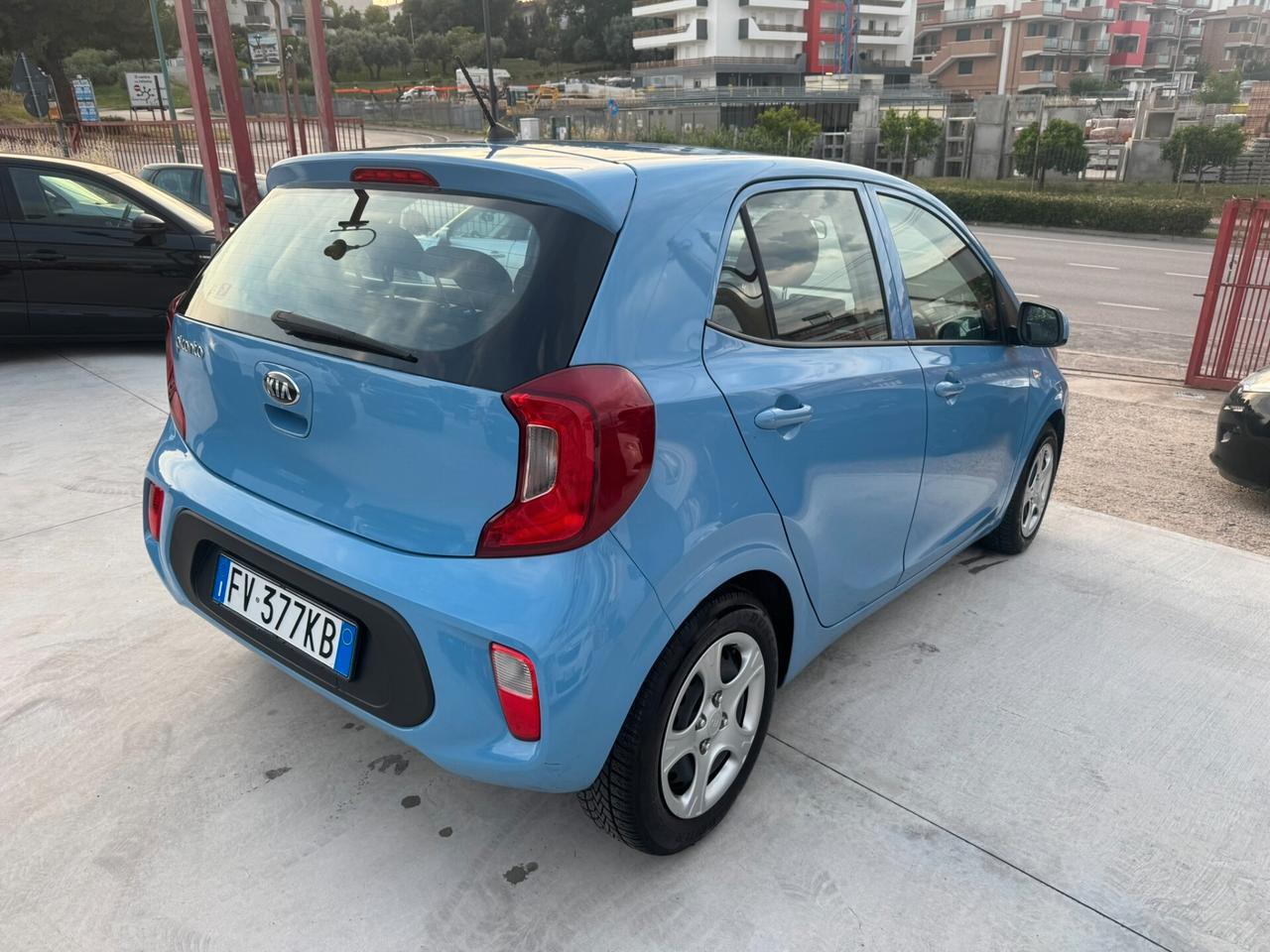 Kia Picanto 1.0 12V 5 porte