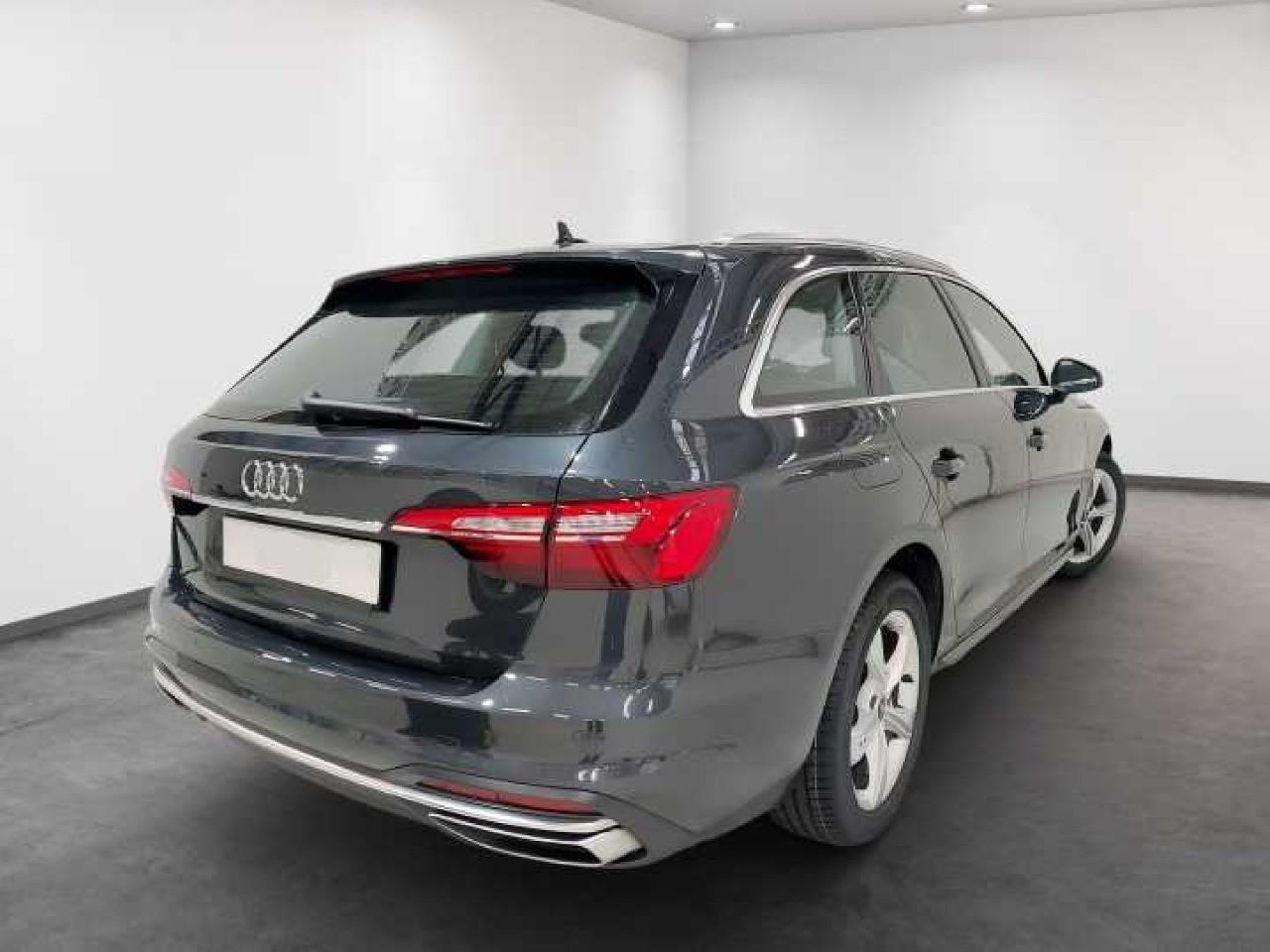 Audi A4 Avant 35 2.0 tdi mhev Business Advanced 163cv s-tronic