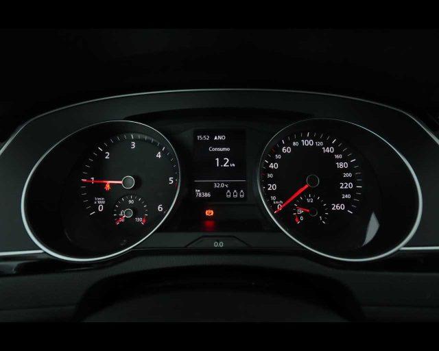 VOLKSWAGEN Passat Variant 2.0 TDI Business BlueMotion Tech.