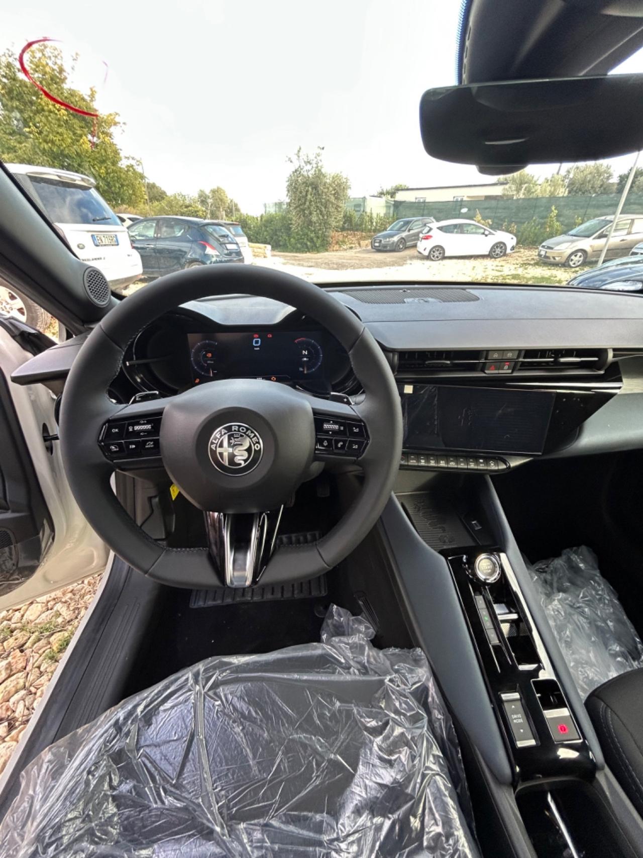 Alfa Romeo Junior 1.2 136 CV Hybrid eDCT6