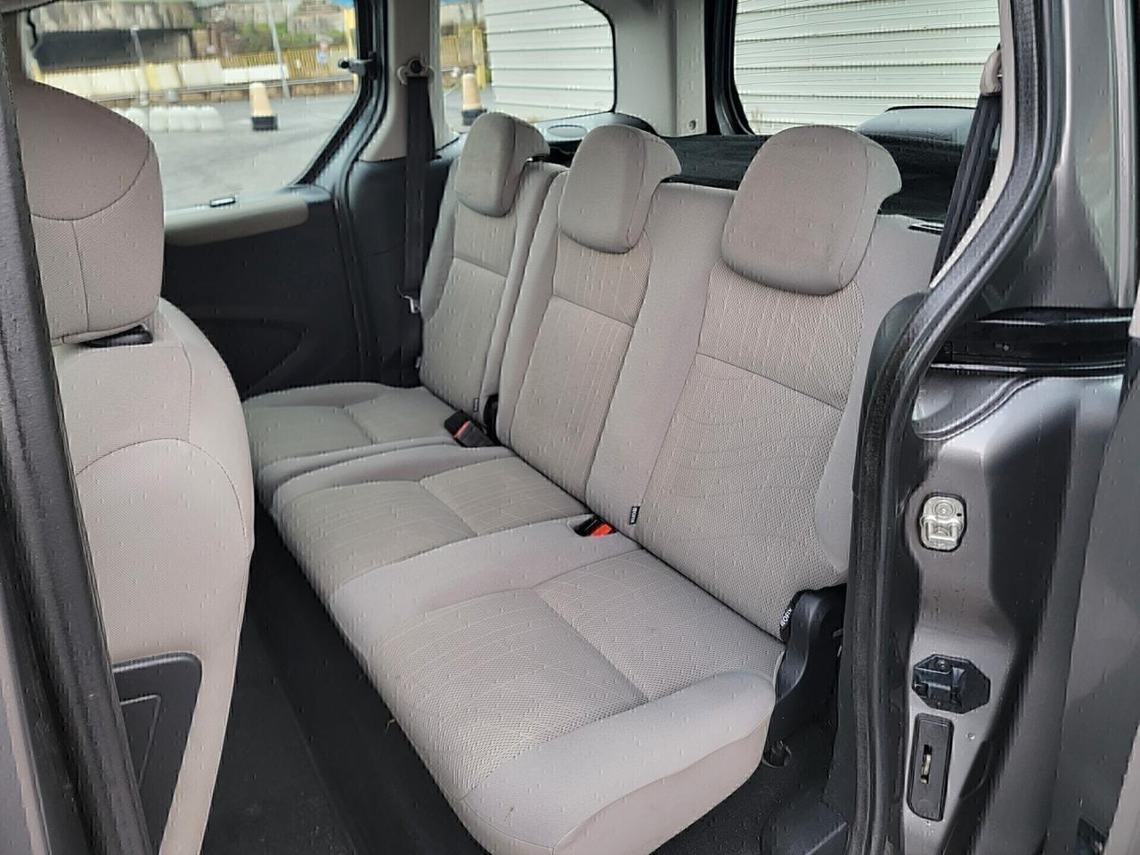 Peugeot Partner Tepee 1.6 HDi 90CV Premium